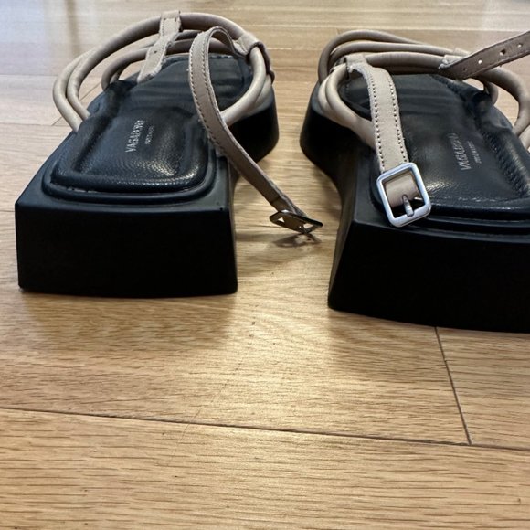 Vagabond Evy Sandals - Picture 6 of 6